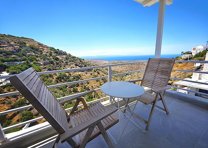 Aggelos & Melina - Enjoy Sunset From Melina Apartment Ioulis