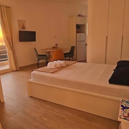 Aggelos & Melina - Enjoy Sunset From Melina Apartament