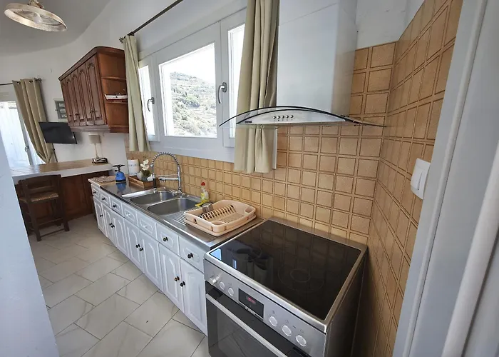 Aggelos & Melina - Enjoy Sunset From Melina *