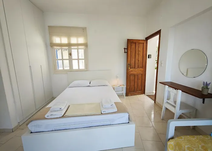 Aggelos & Melina - Enjoy Sunset From Melina Ioulis